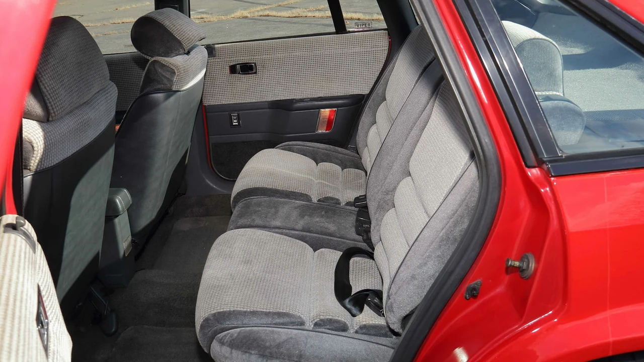 1987 Dodge Shelby Lancer - Image 23 of 24
