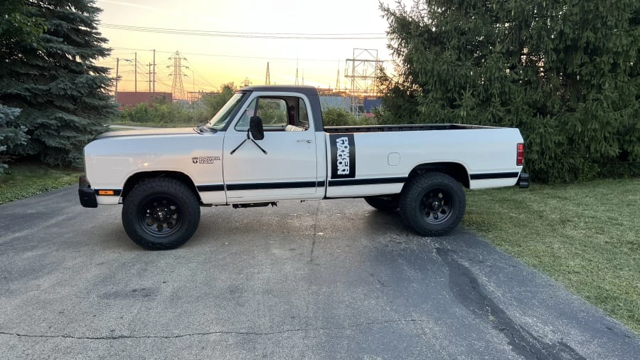 1987 Dodge Ram 1st Gen - Image 2 of 4