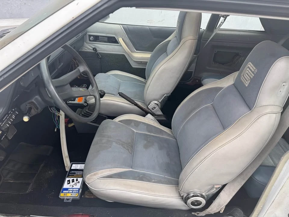 1987 Dodge Charger 5th Gen - Image 6 of 15