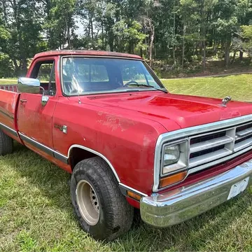 1987 Dodge D100