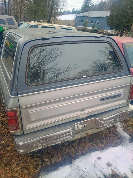 1987 Dodge Ramcharger - Image 2 of 5