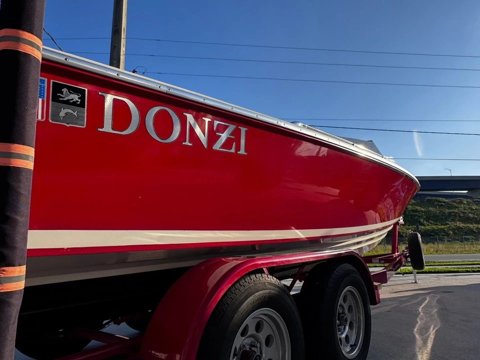 1987 Donzi - Image 17 of 21