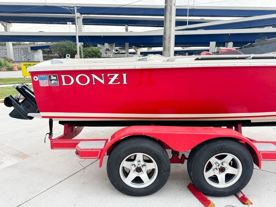 1987 Donzi - Image 18 of 21