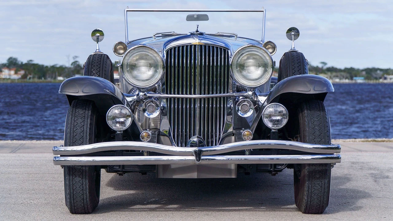 1987 Duesenberg Model J - Image 6 of 31