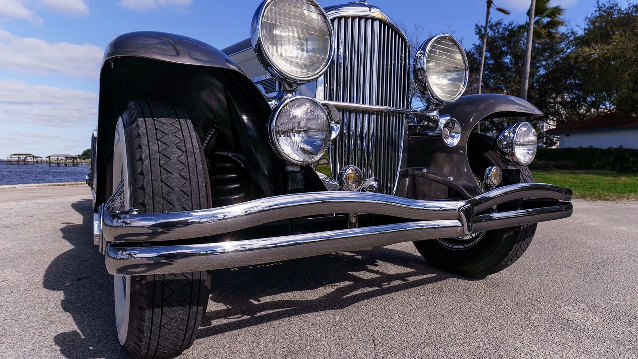 1987 Duesenberg Model J - Image 18 of 31