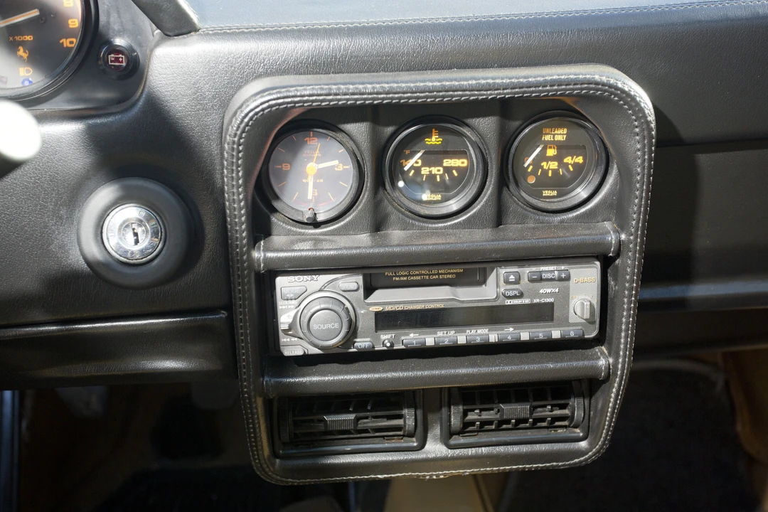 1987 Ferrari 328 GTS - Image 9 of 30