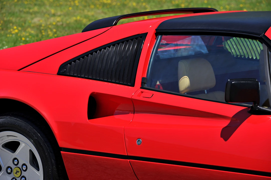 1987 Ferrari 328 GTS - Image 27 of 31