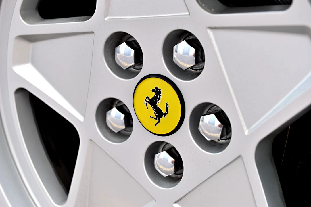 1987 Ferrari 328 GTS - Image 25 of 31