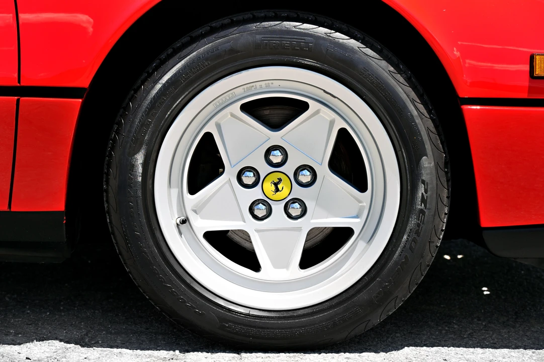 1987 Ferrari 328 GTS - Image 2 of 31