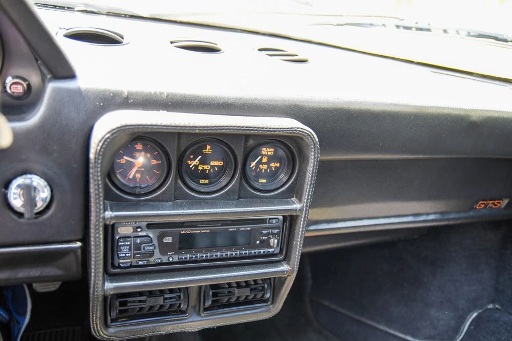 1987 Ferrari 328 GTS - Image 9 of 30