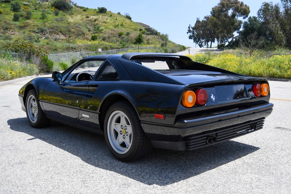 1987 Ferrari 328 GTS - Image 19 of 30