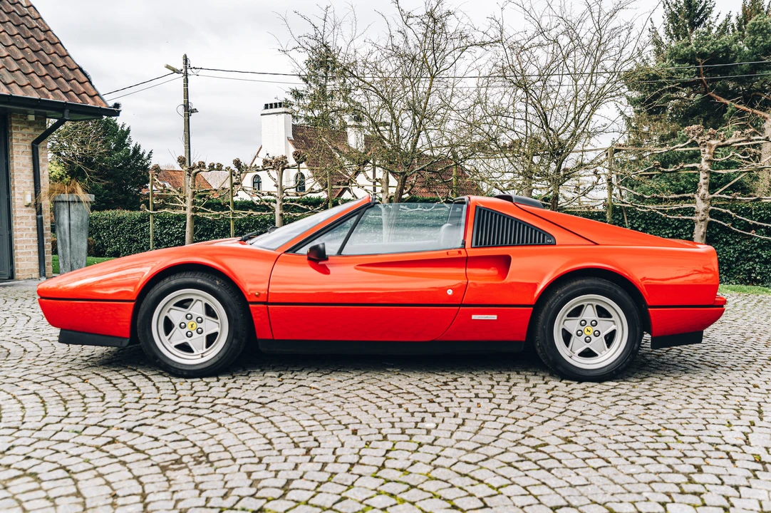 1987 Ferrari 328 GTS - Image 5 of 31