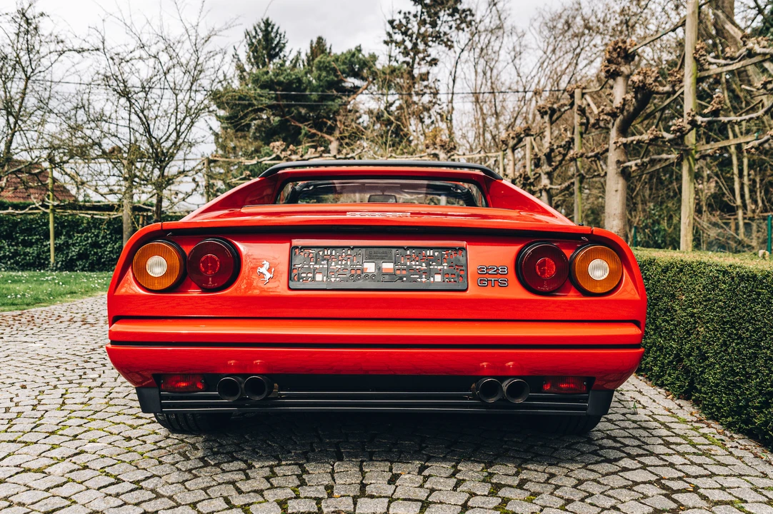 1987 Ferrari 328 GTS - Image 7 of 31