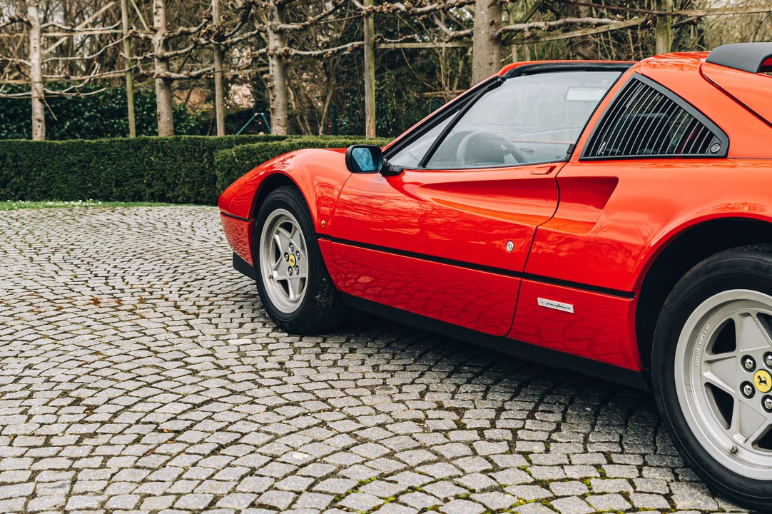 1987 Ferrari 328 GTS - Image 26 of 31