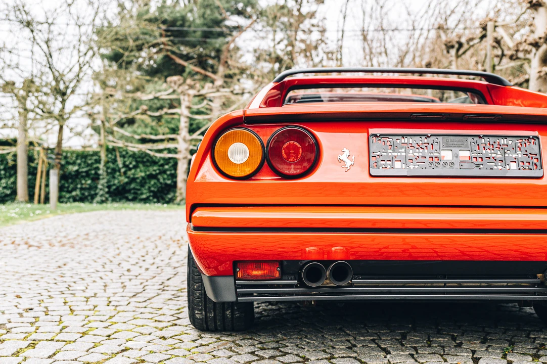 1987 Ferrari 328 GTS - Image 27 of 31