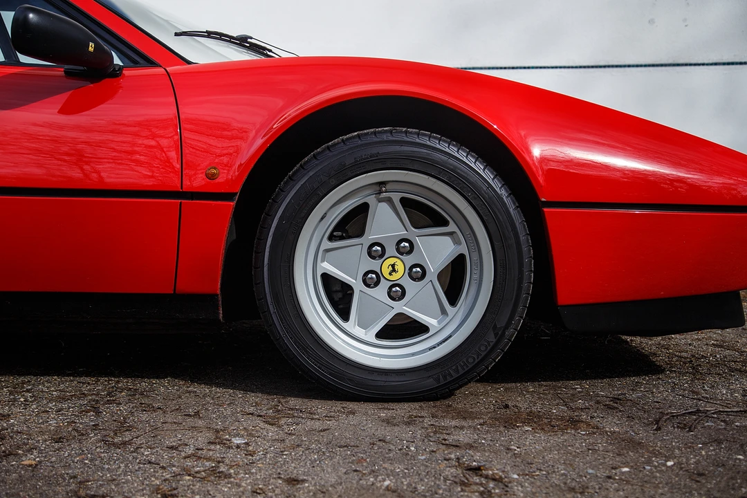 1987 Ferrari 308 - Image 17 of 31