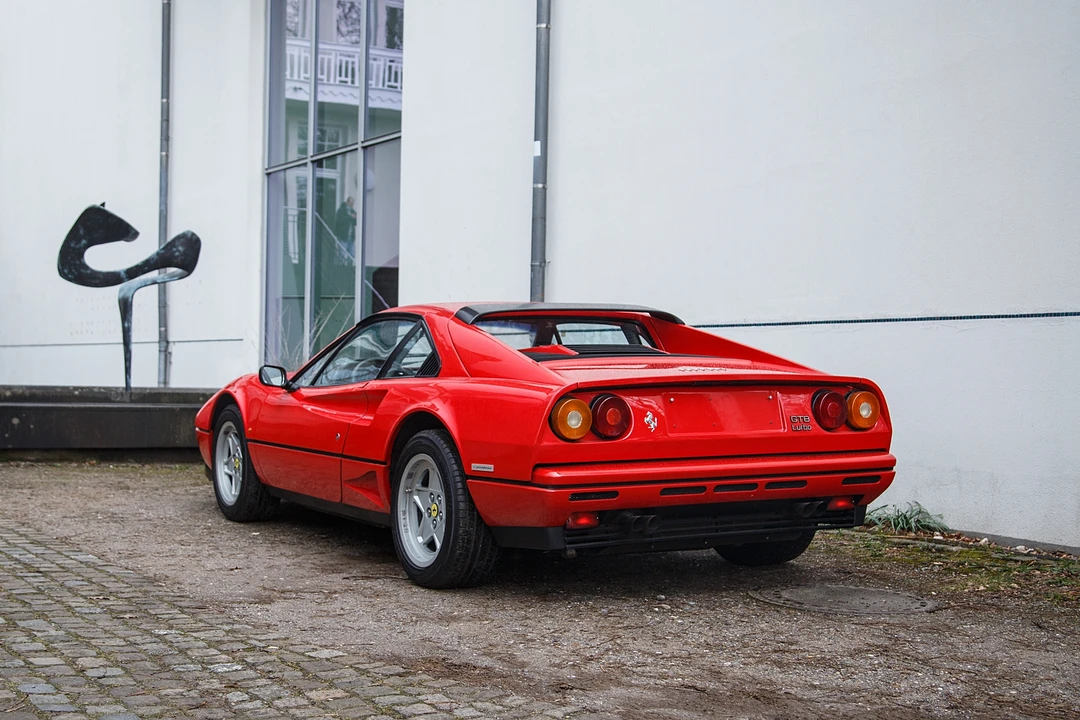1987 Ferrari 308 - Image 3 of 31