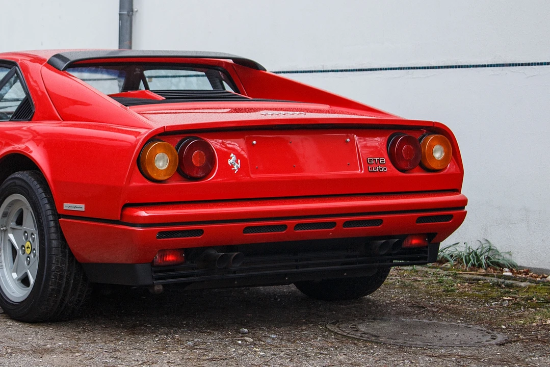 1987 Ferrari 308 - Image 29 of 31