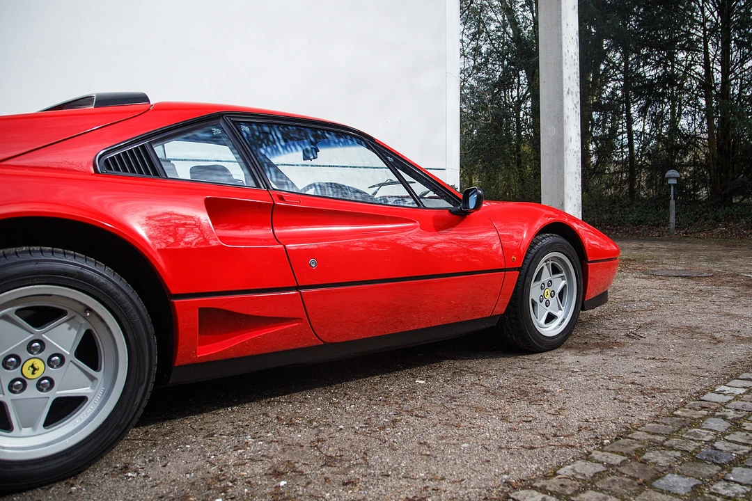 1987 Ferrari 308 - Image 30 of 31
