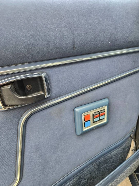 1987 Ford Bronco II - Image 8 of 12