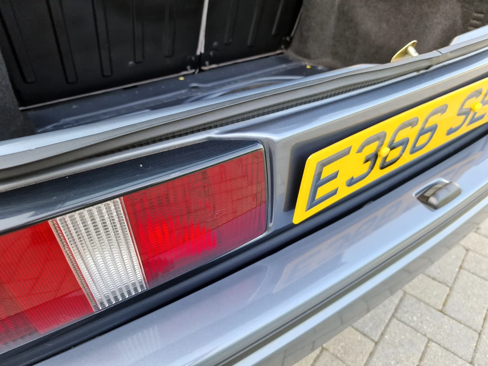 1987 Ford Escort - Image 23 of 31