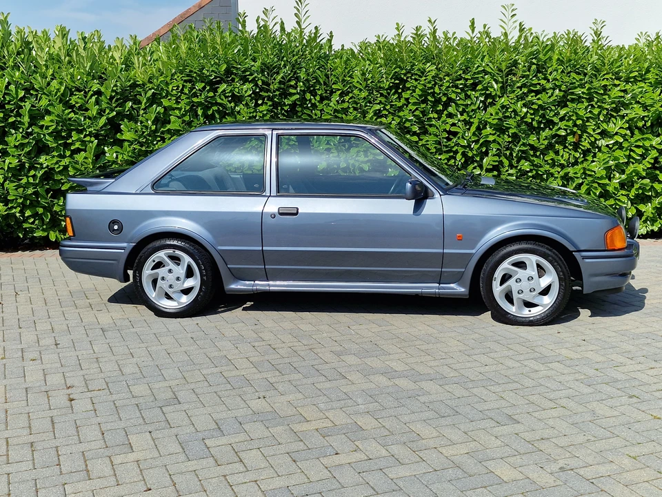 1987 Ford Escort - Image 5 of 31