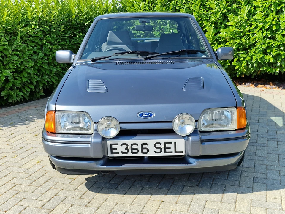 1987 Ford Escort - Image 3 of 31