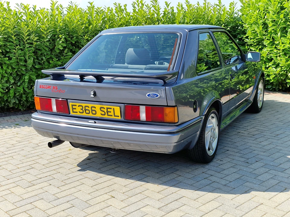 1987 Ford Escort - Image 6 of 31