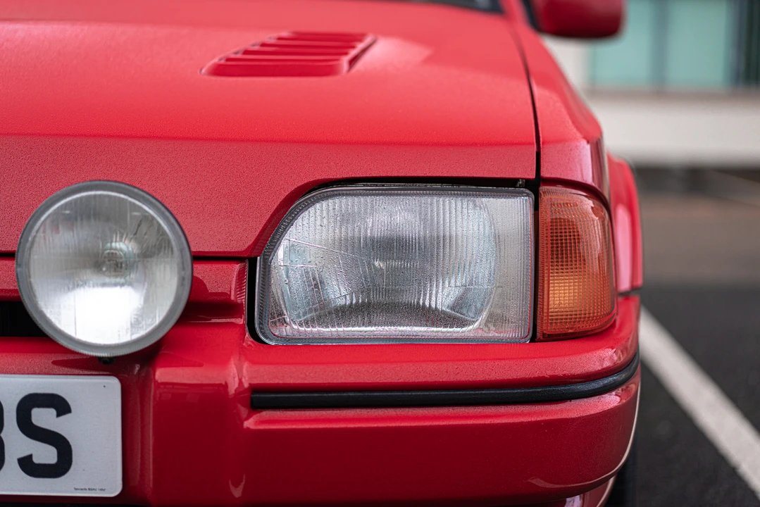 1987 Ford Escort RS Cosworth - Image 26 of 31