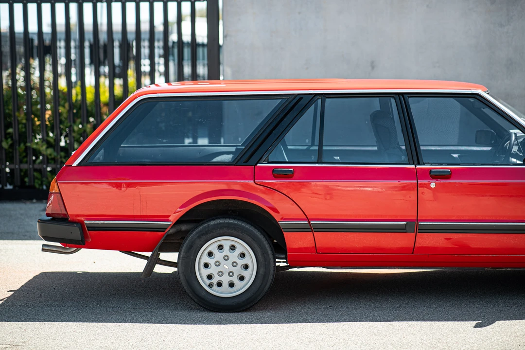 1987 Ford Falcon - Image 28 of 31