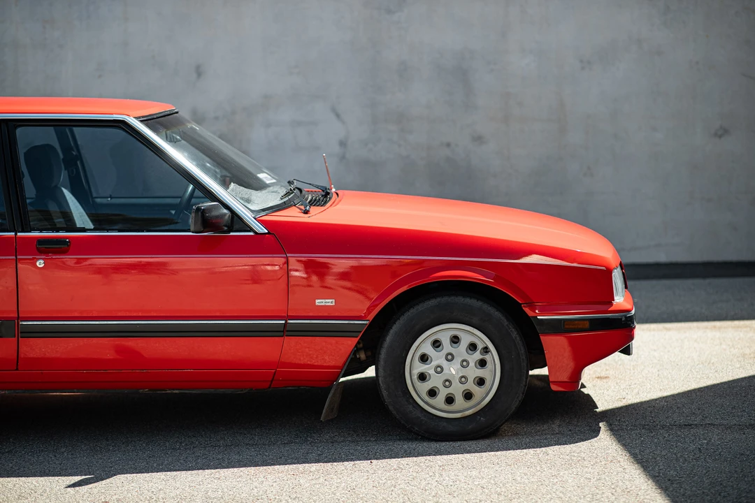 1987 Ford Falcon - Image 30 of 31