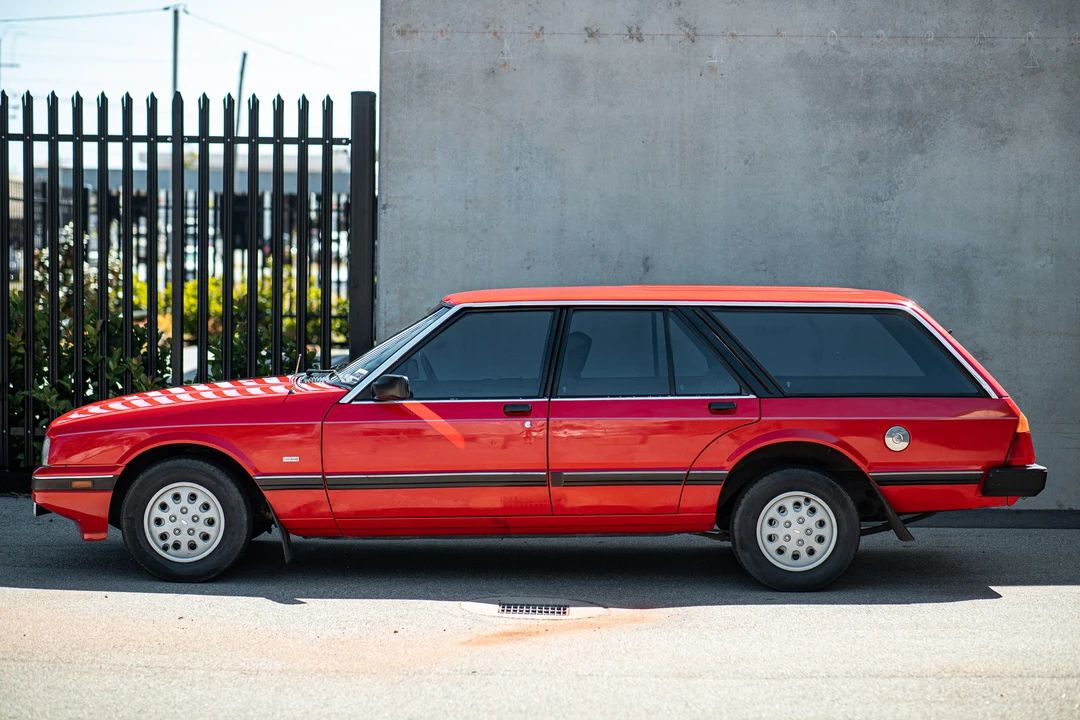 1987 Ford Falcon - Image 5 of 31