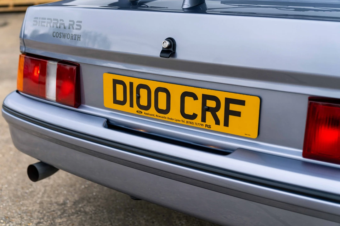 1987 Ford Sierra RS Cosworth - Image 29 of 31