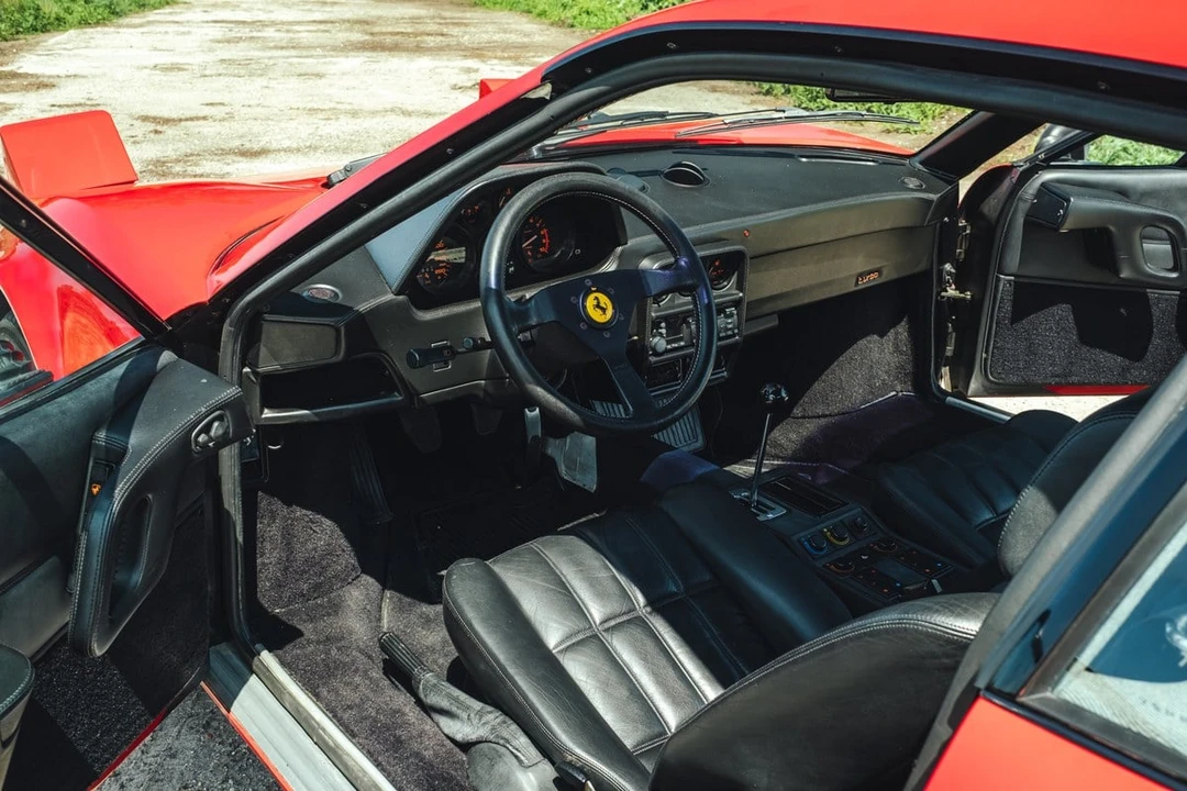 1987 Ferrari 308 GT4 - Image 16 of 30