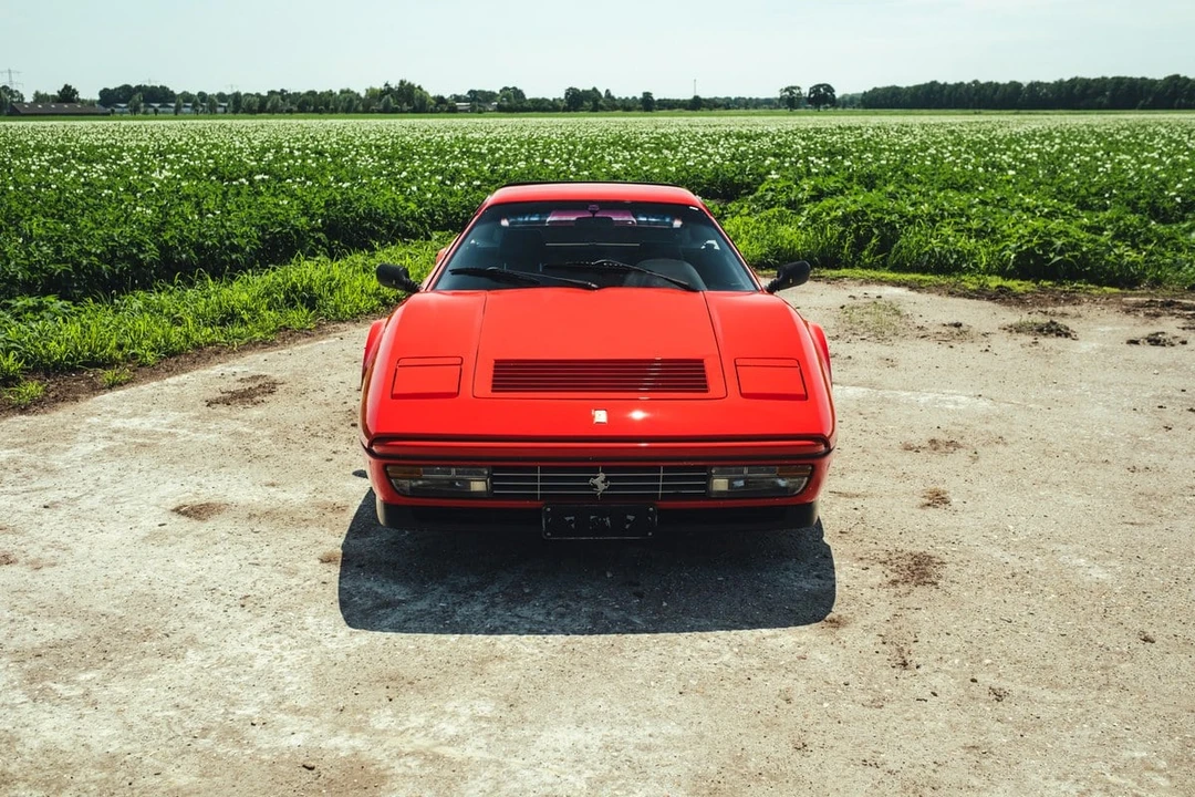 1987 Ferrari 308 GT4 - Image 6 of 30