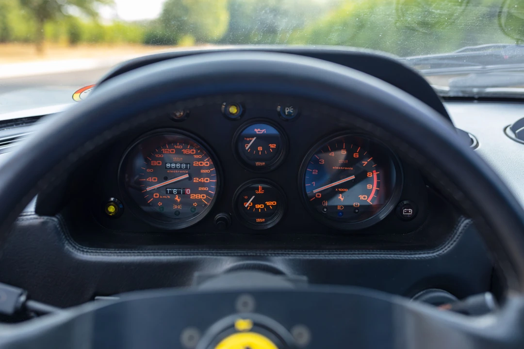 1987 Ferrari 328 GTB - Image 5 of 31