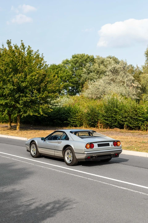 1987 Ferrari 328 GTB - Image 20 of 31