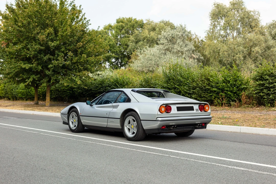 1987 Ferrari 328 GTB - Image 3 of 31