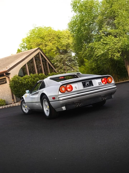 1987 Ferrari 328 GTS - Image 8 of 14