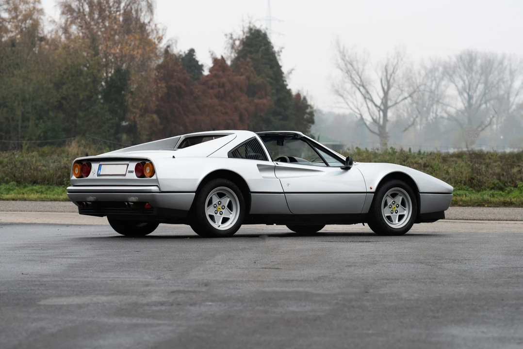 1987 Ferrari 328 GTS - Image 6 of 22