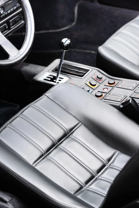 1987 Ferrari 328 GTS - Image 12 of 22