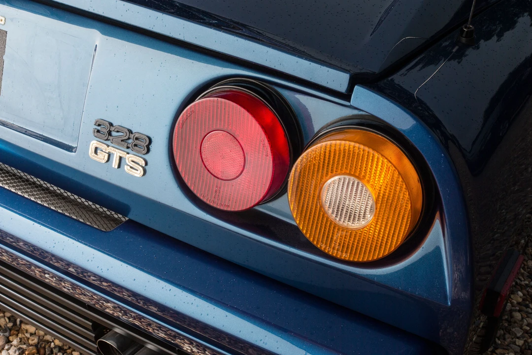 1987 Ferrari 328 GTS - Image 18 of 25