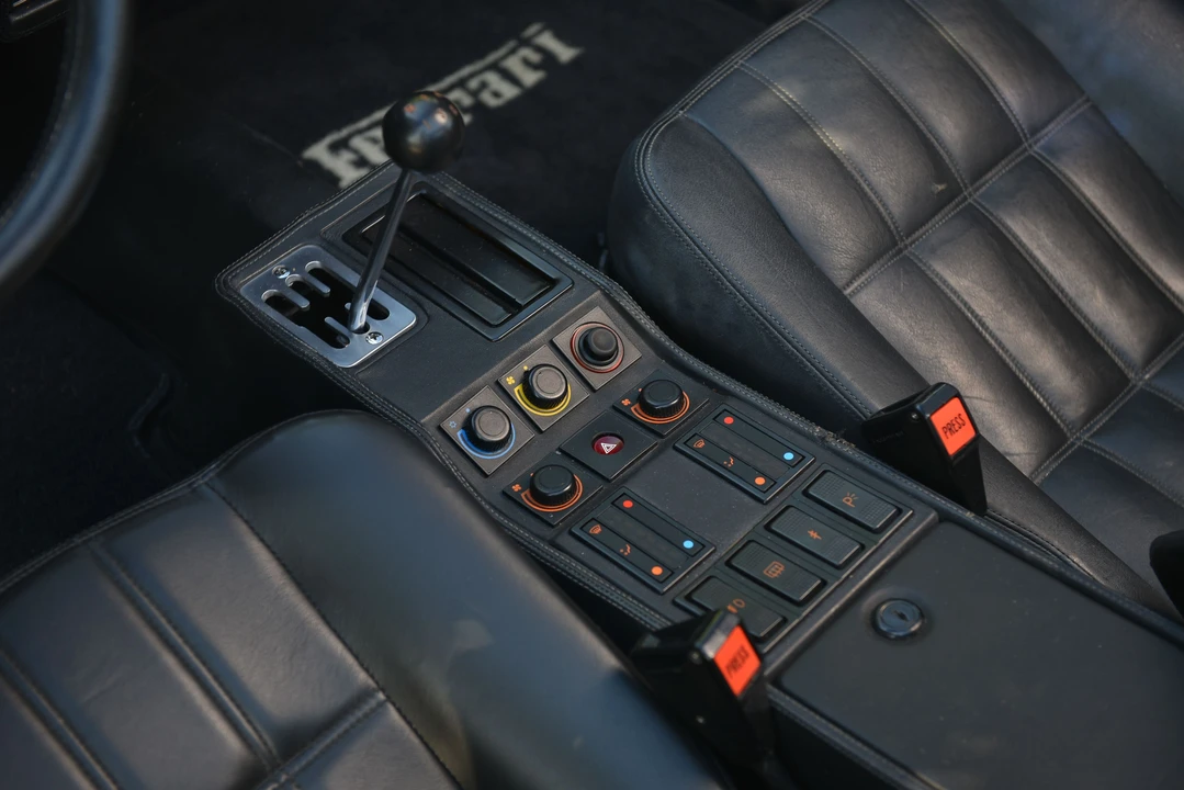 1987 Ferrari 328 GTS - Image 27 of 31