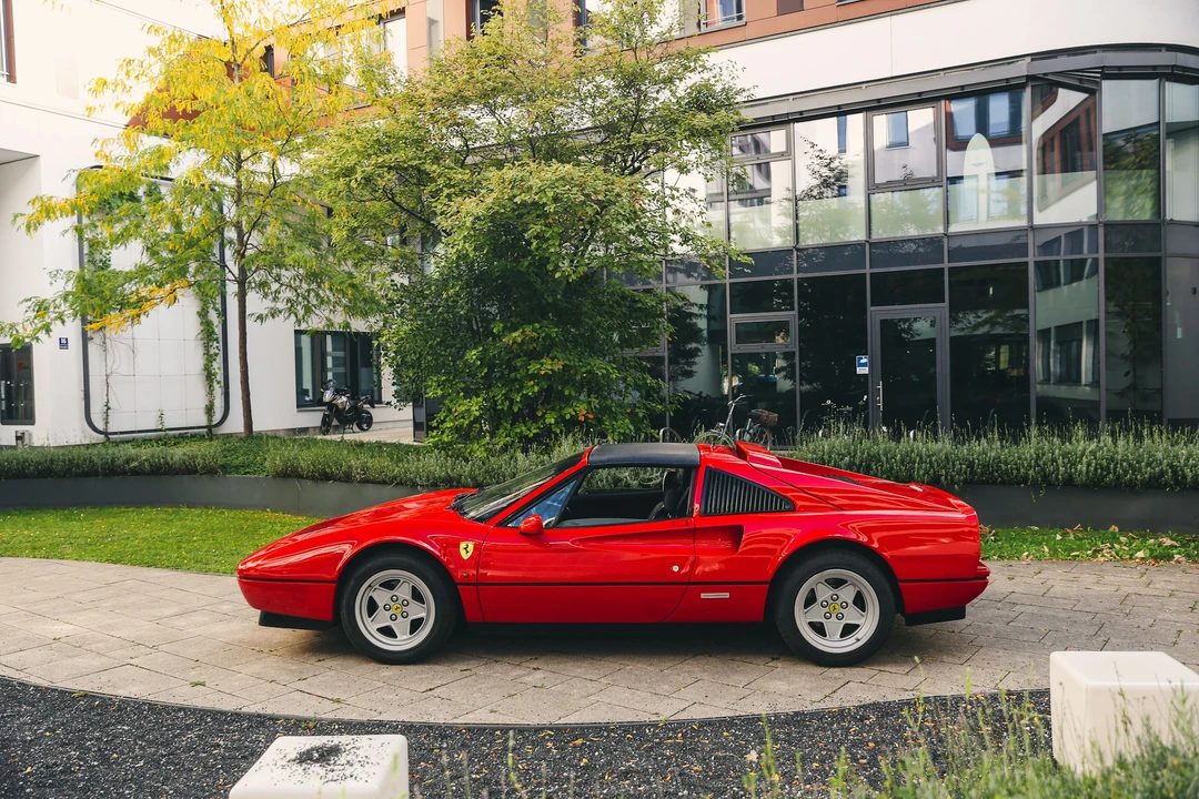 1987 Ferrari 328 GTS - Image 15 of 21
