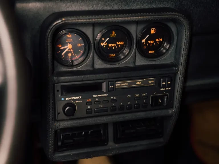 1987 Ferrari 328 GTS - Image 14 of 31
