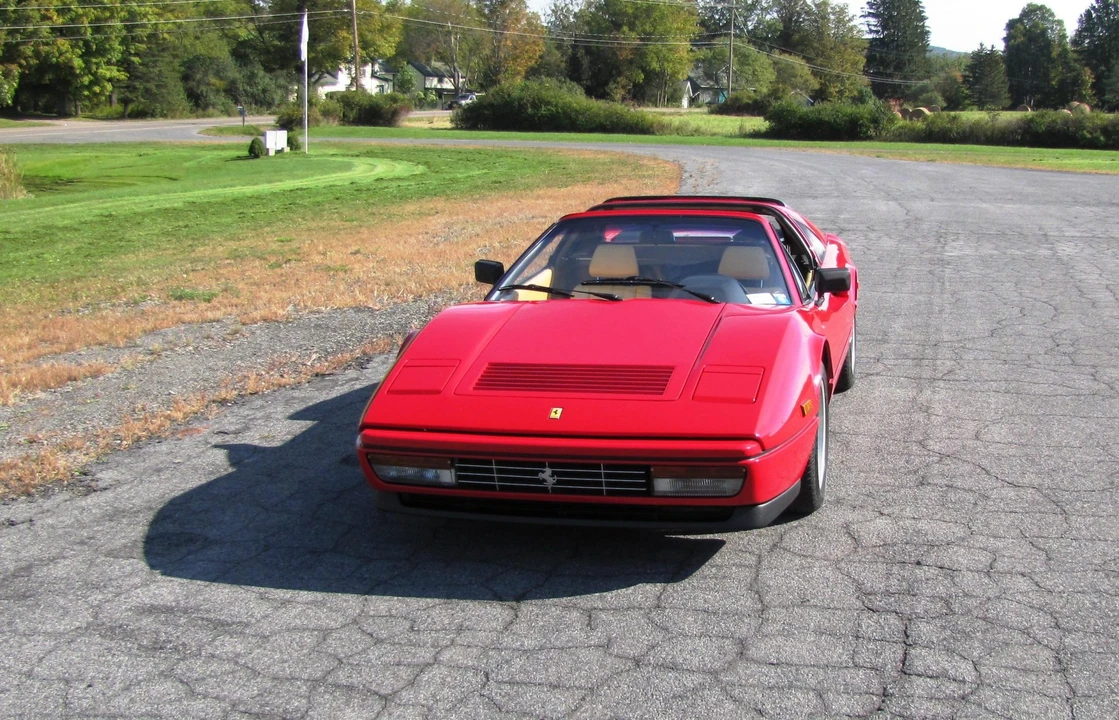 1987 Ferrari 328 GTS - Image 2 of 31