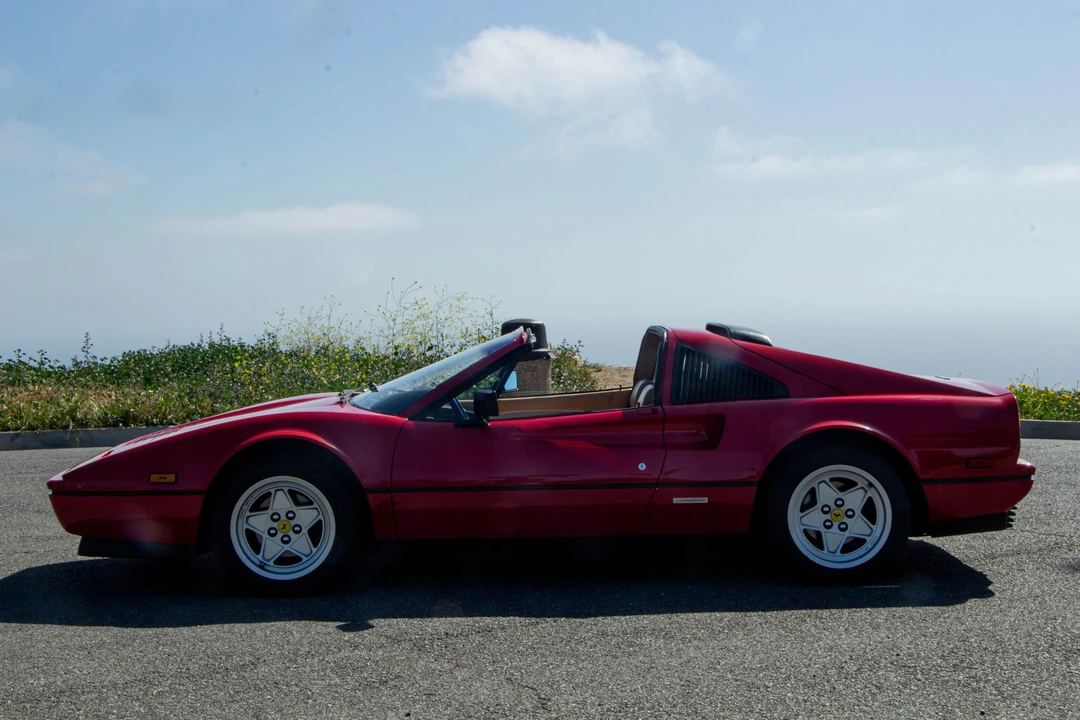 1987 Ferrari 328 GTS - Image 14 of 31