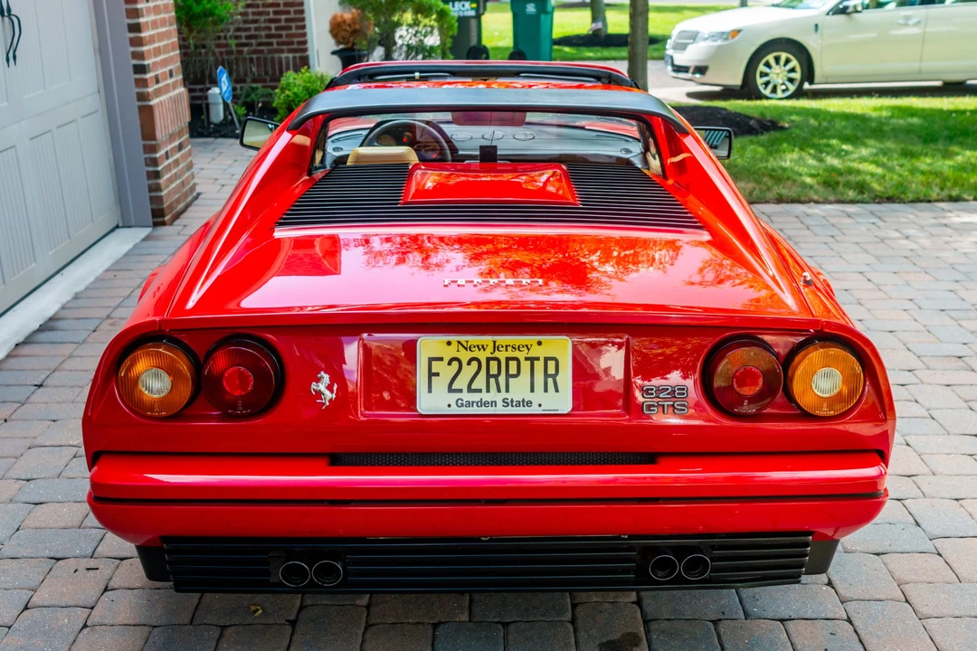 1987 Ferrari 328 GTS - Image 5 of 31