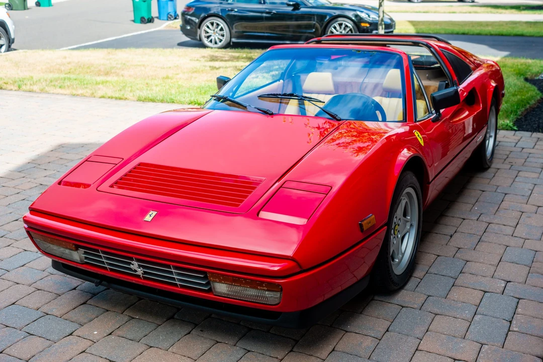 1987 Ferrari 328 GTS - Image 2 of 31