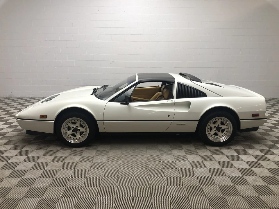 1987 Ferrari 328 GTS - Image 14 of 31